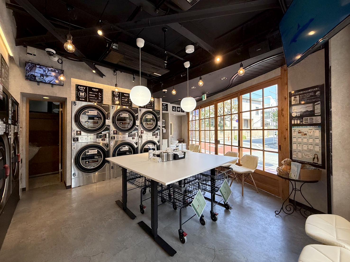 西荻窪店 店内写真2